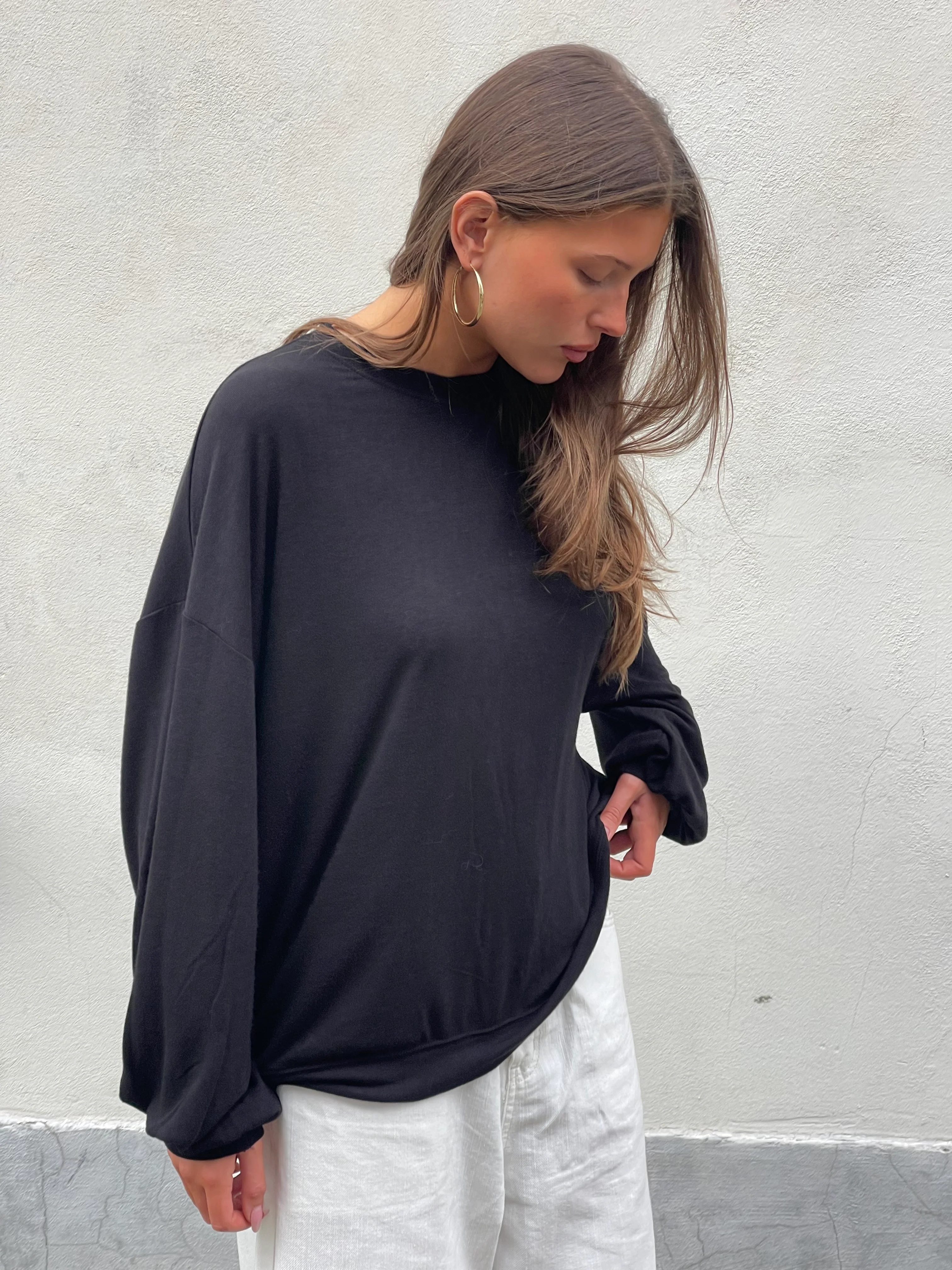 Basic Long Sleeve Tee Black - Image 11