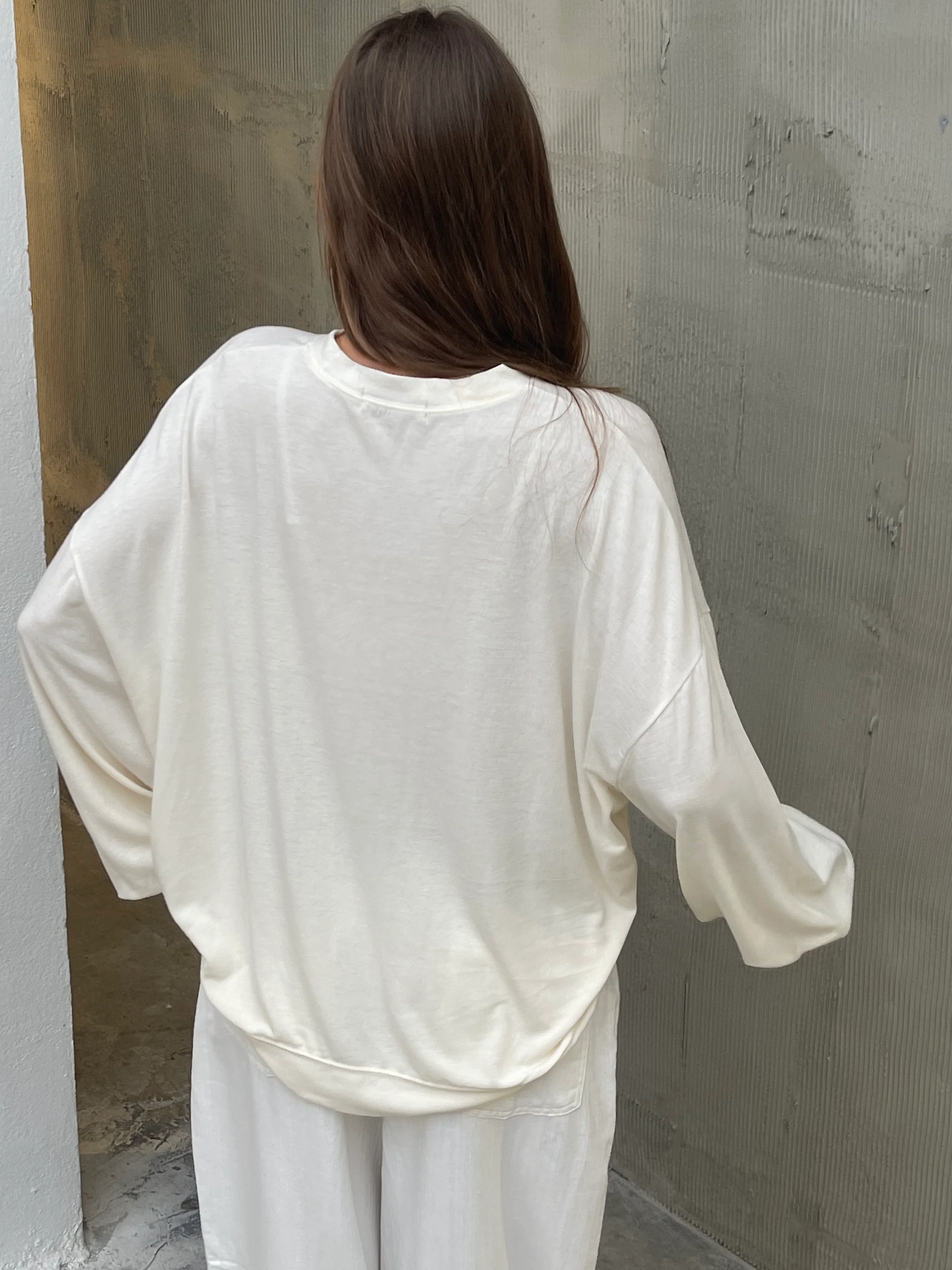 Basic Long Sleeve Tee Ivory - Image 5