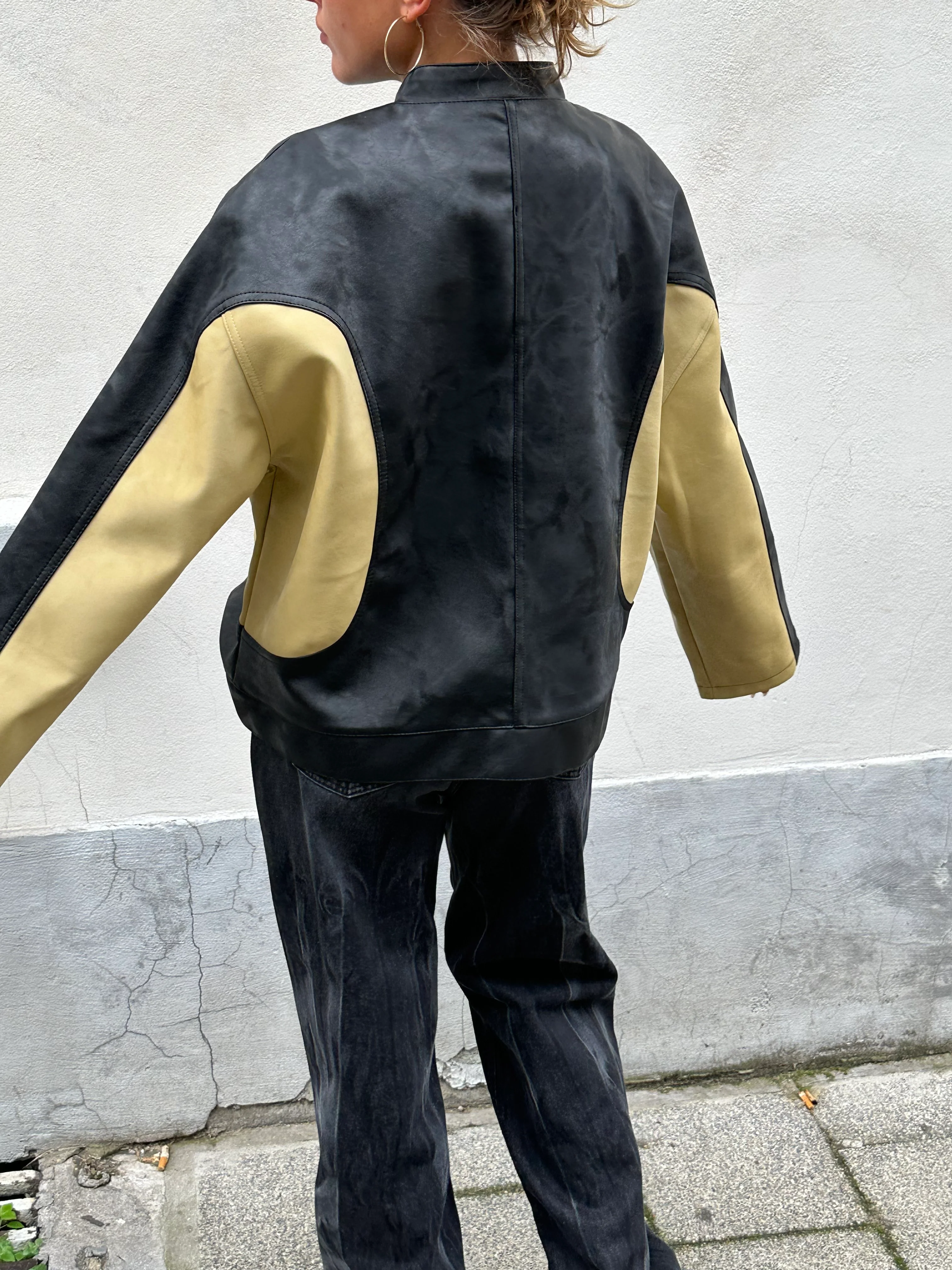 Bicolour Round Collar Jacket Camel - Image 10