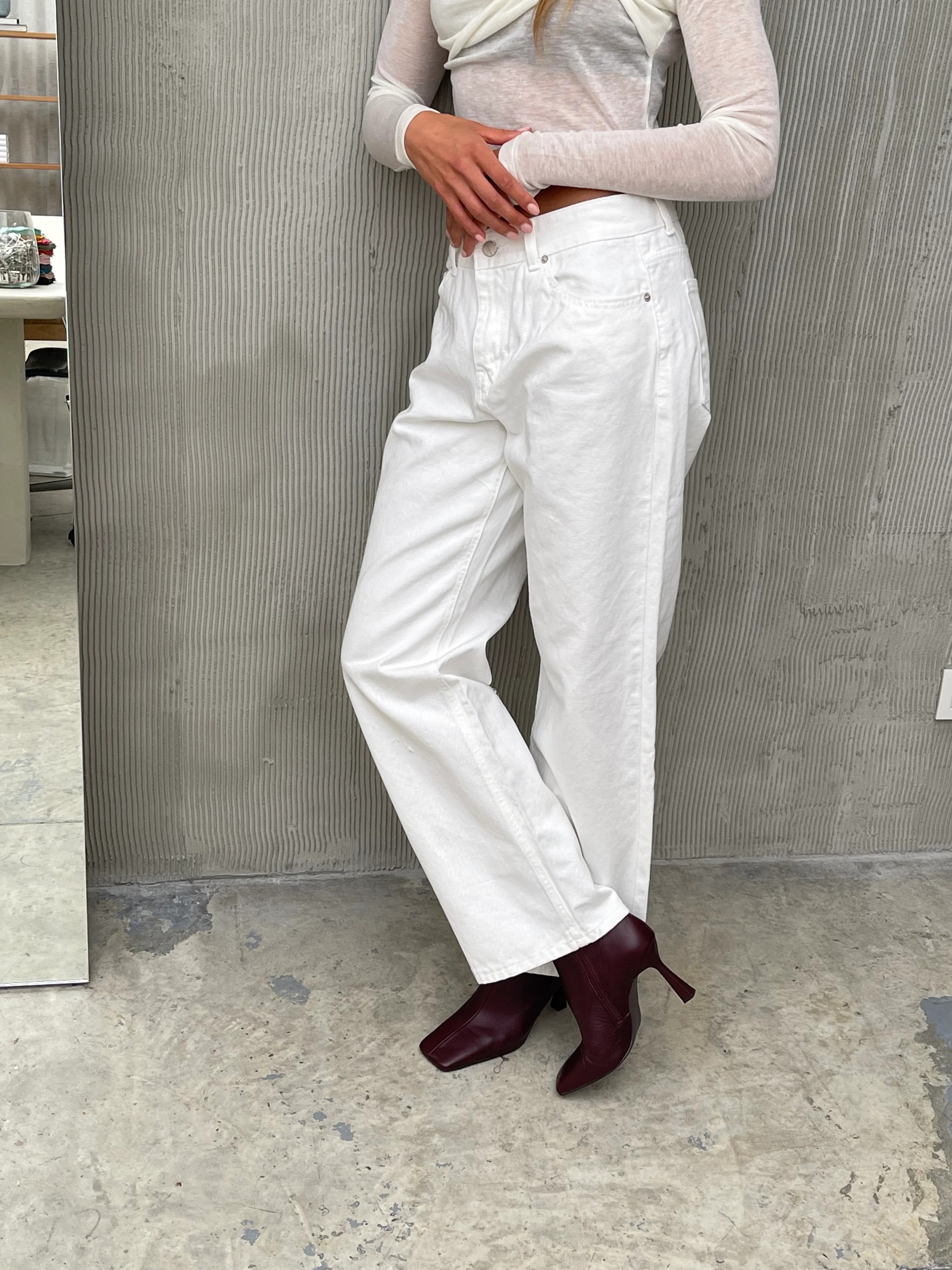 Bobbie Jeans White - Image 11