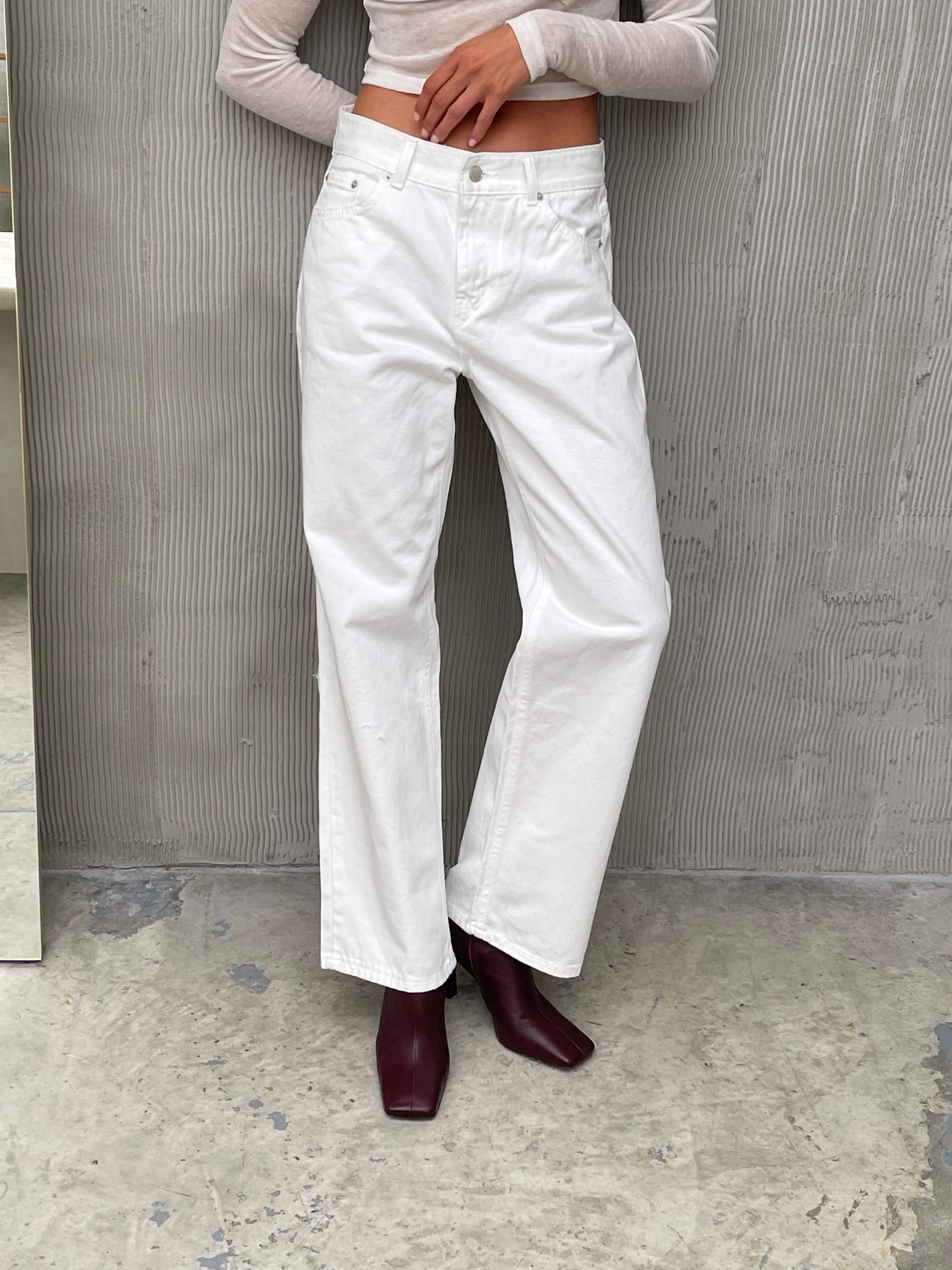 Bobbie Jeans White - Image 9