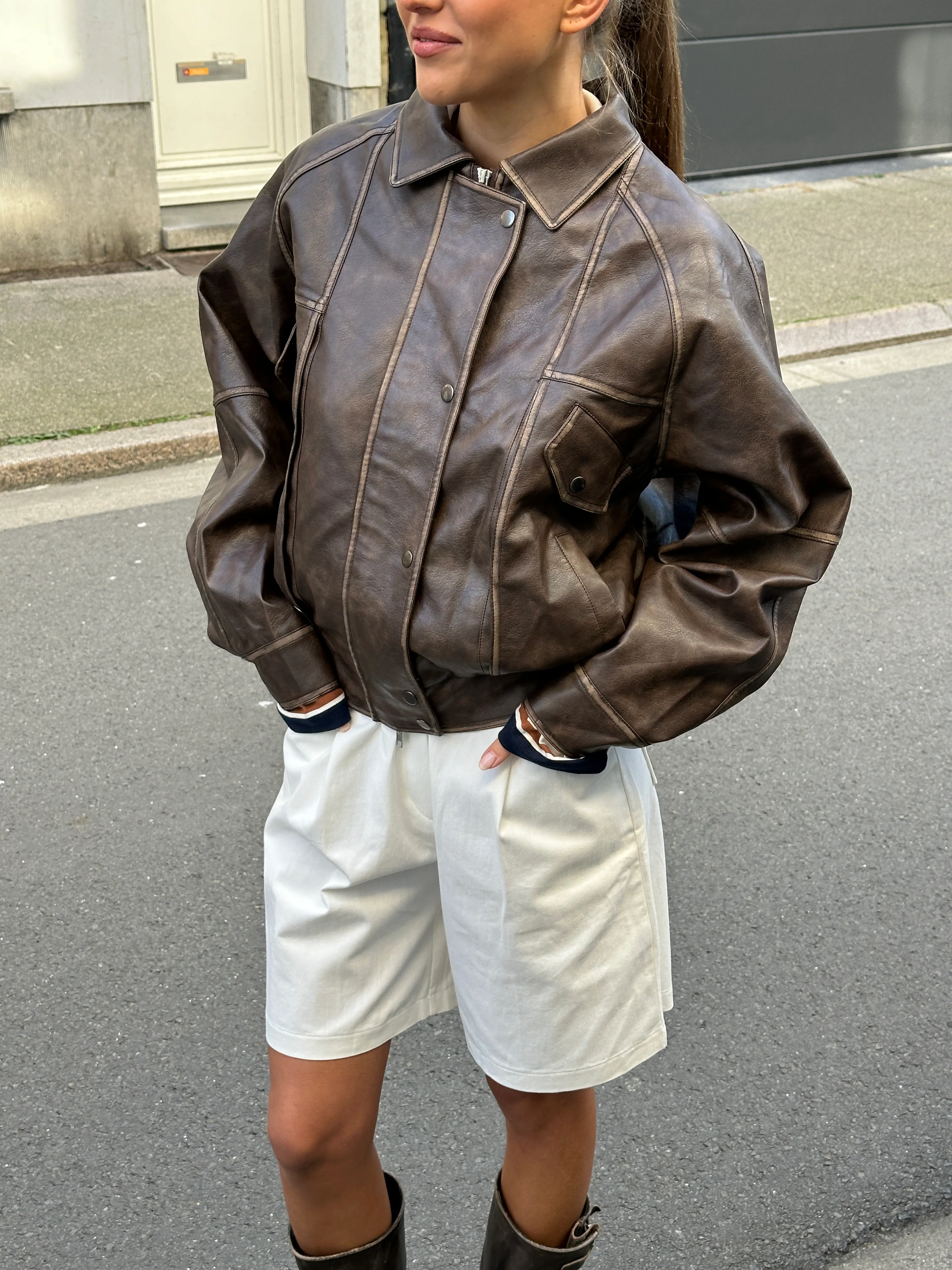 Contrast Stitch Buttoned Jacket Brown - Image 11