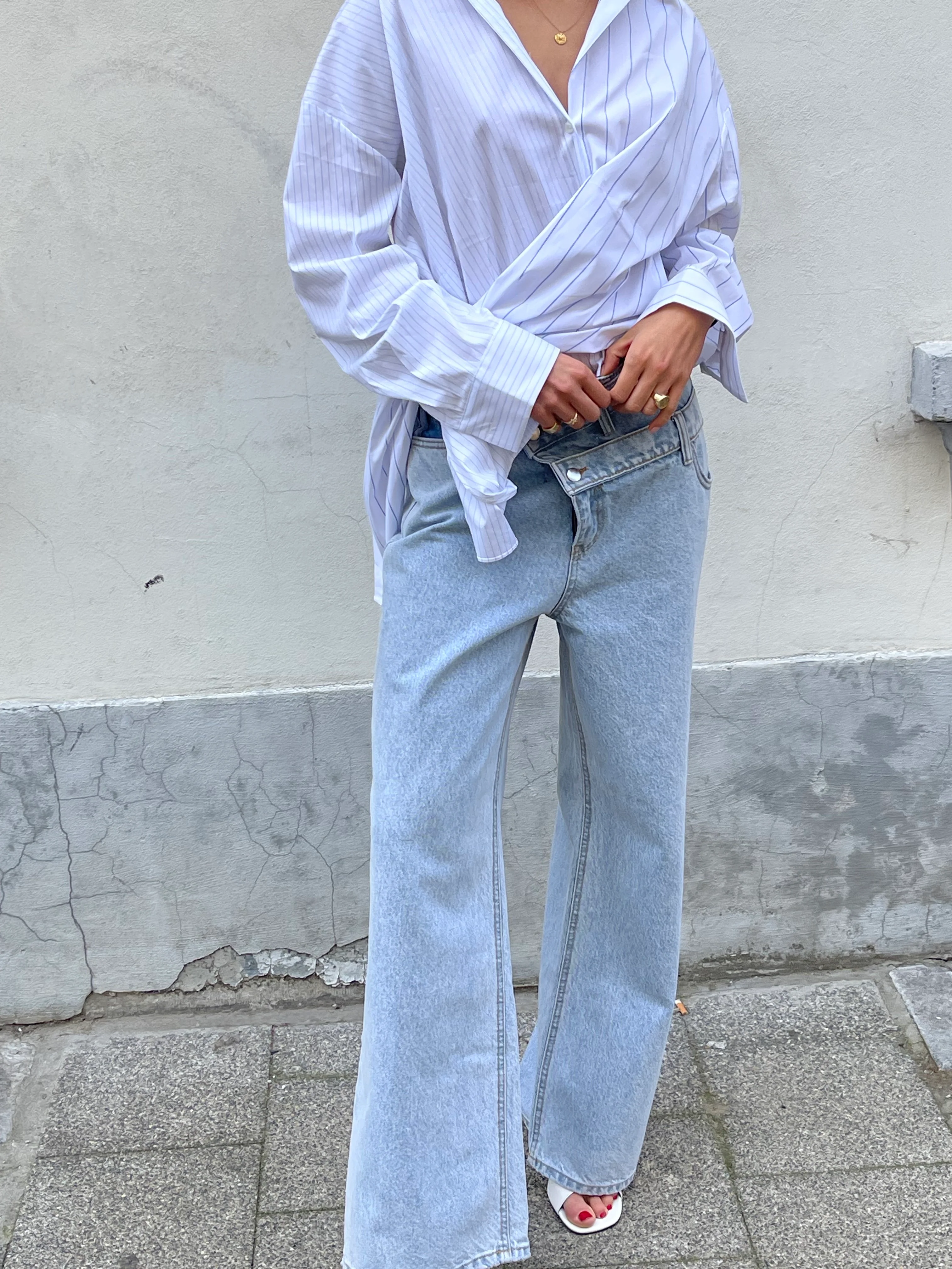 Criss Cross Jeans Light Blue - Image 4