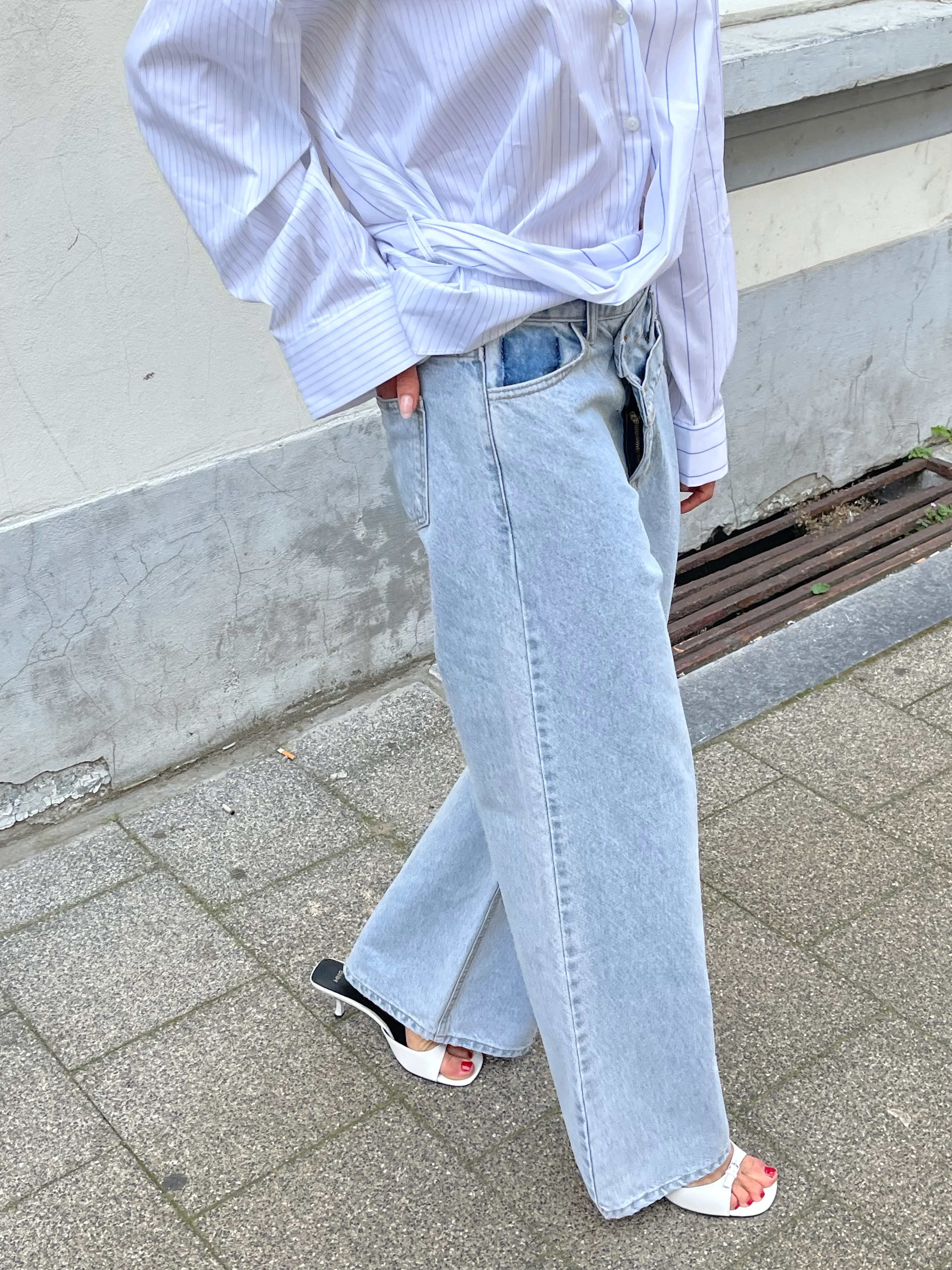 Criss Cross Jeans Light Blue - Image 5