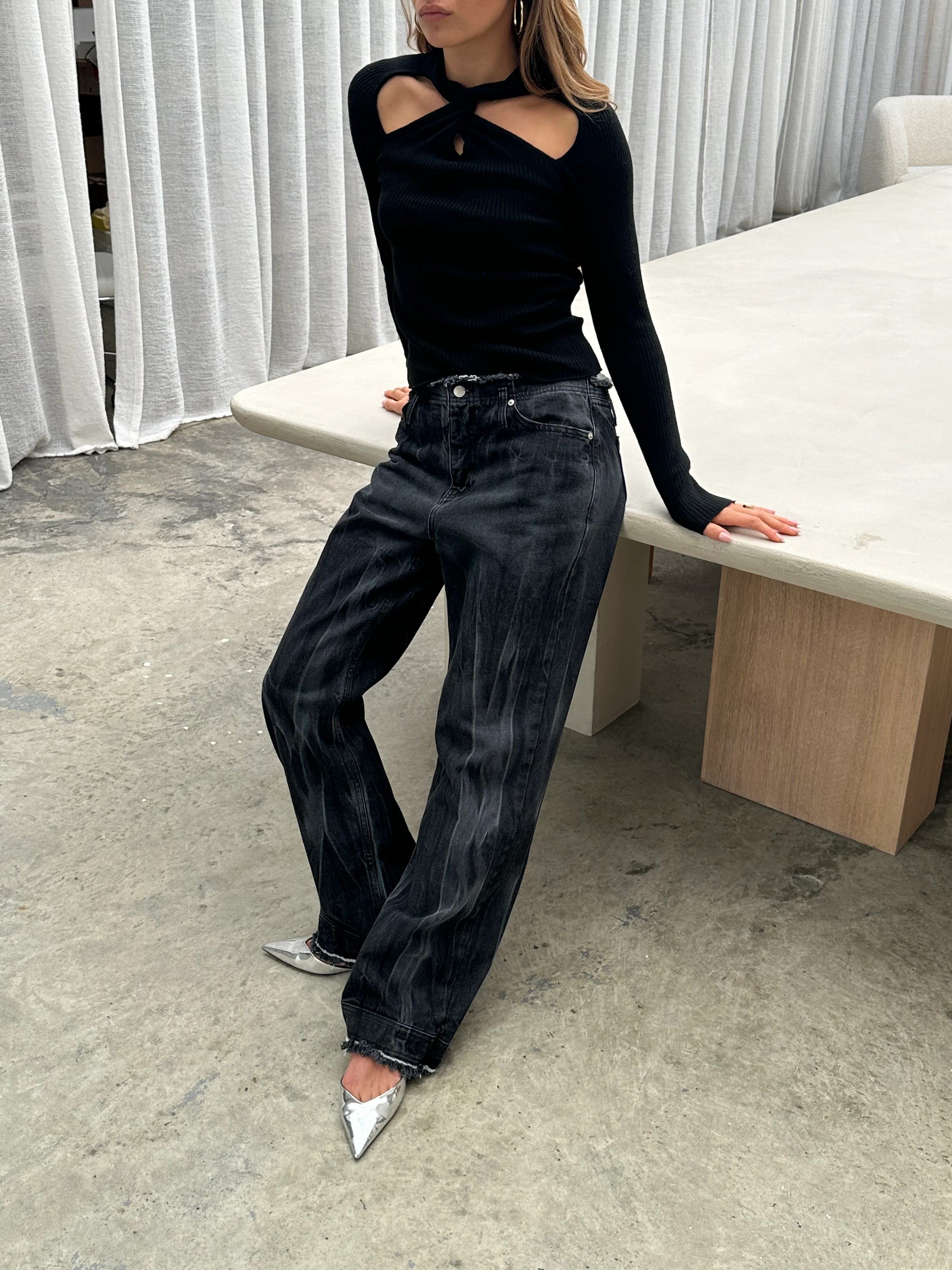 Cut Out Halter Neck Top Black - Image 3