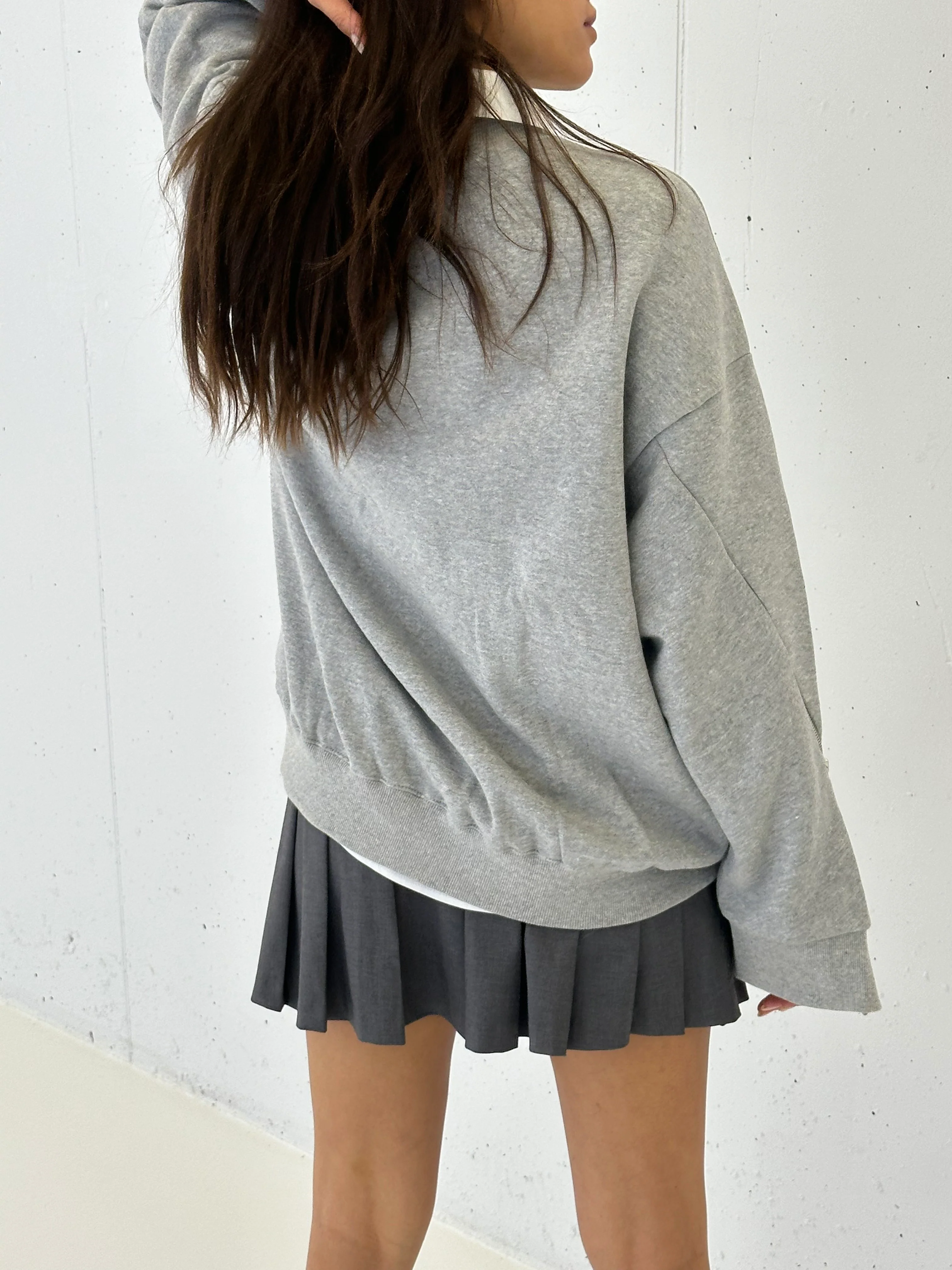 Diagonal Zipped Sweater Grey - Image 4