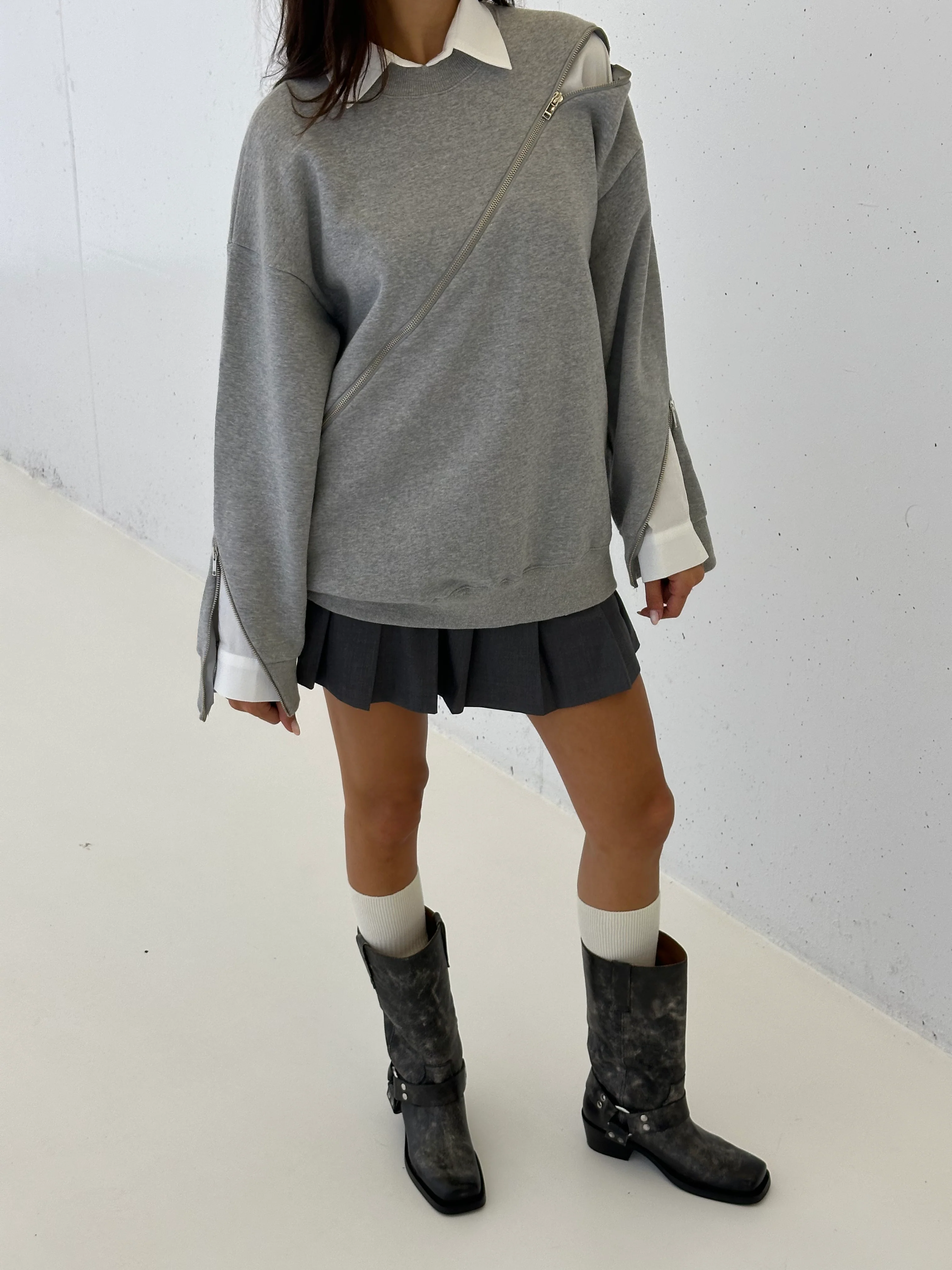 Diagonal Zipped Sweater Grey - Image 7