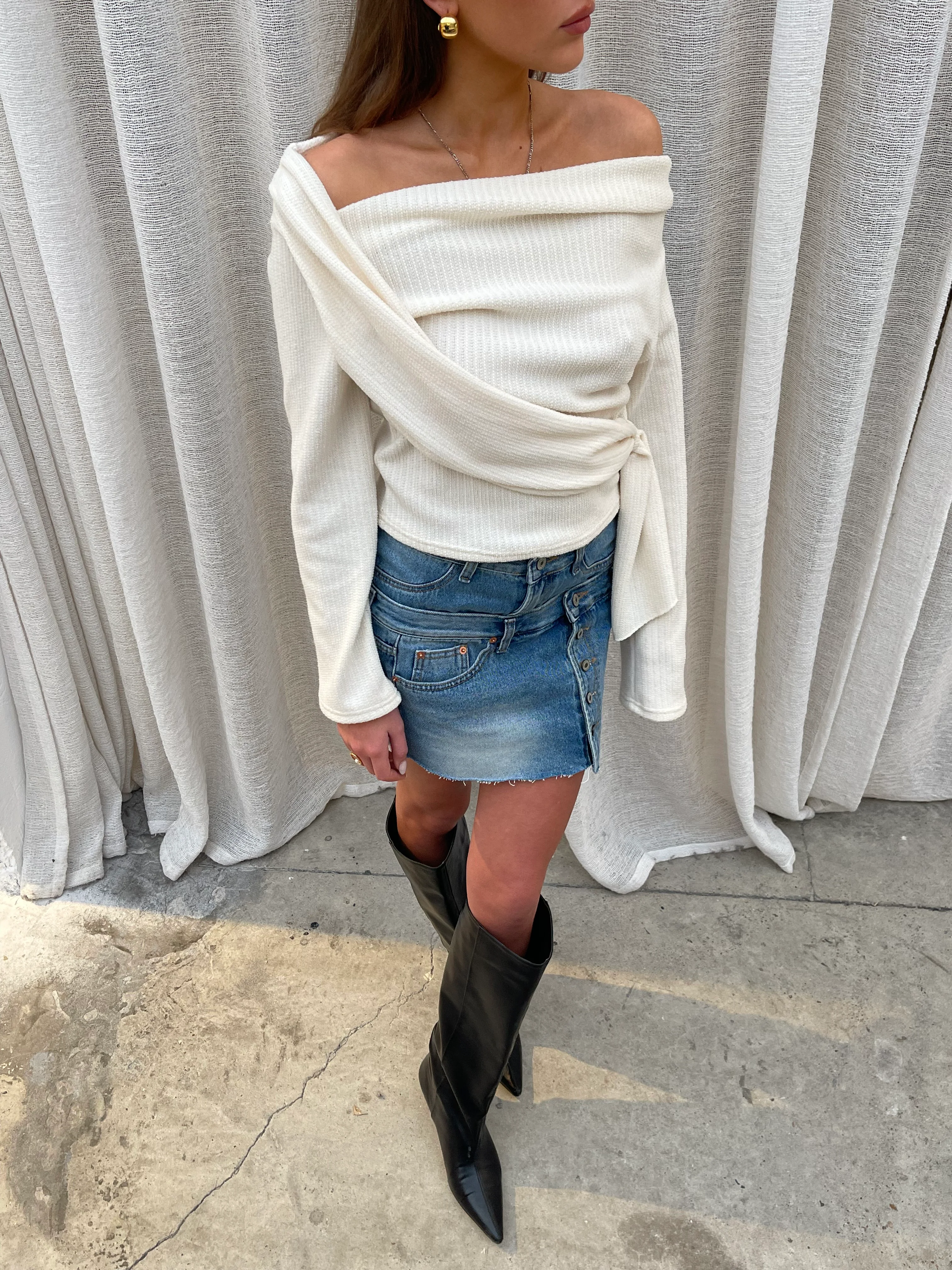 Draped Belted Top Ivory - Image 8