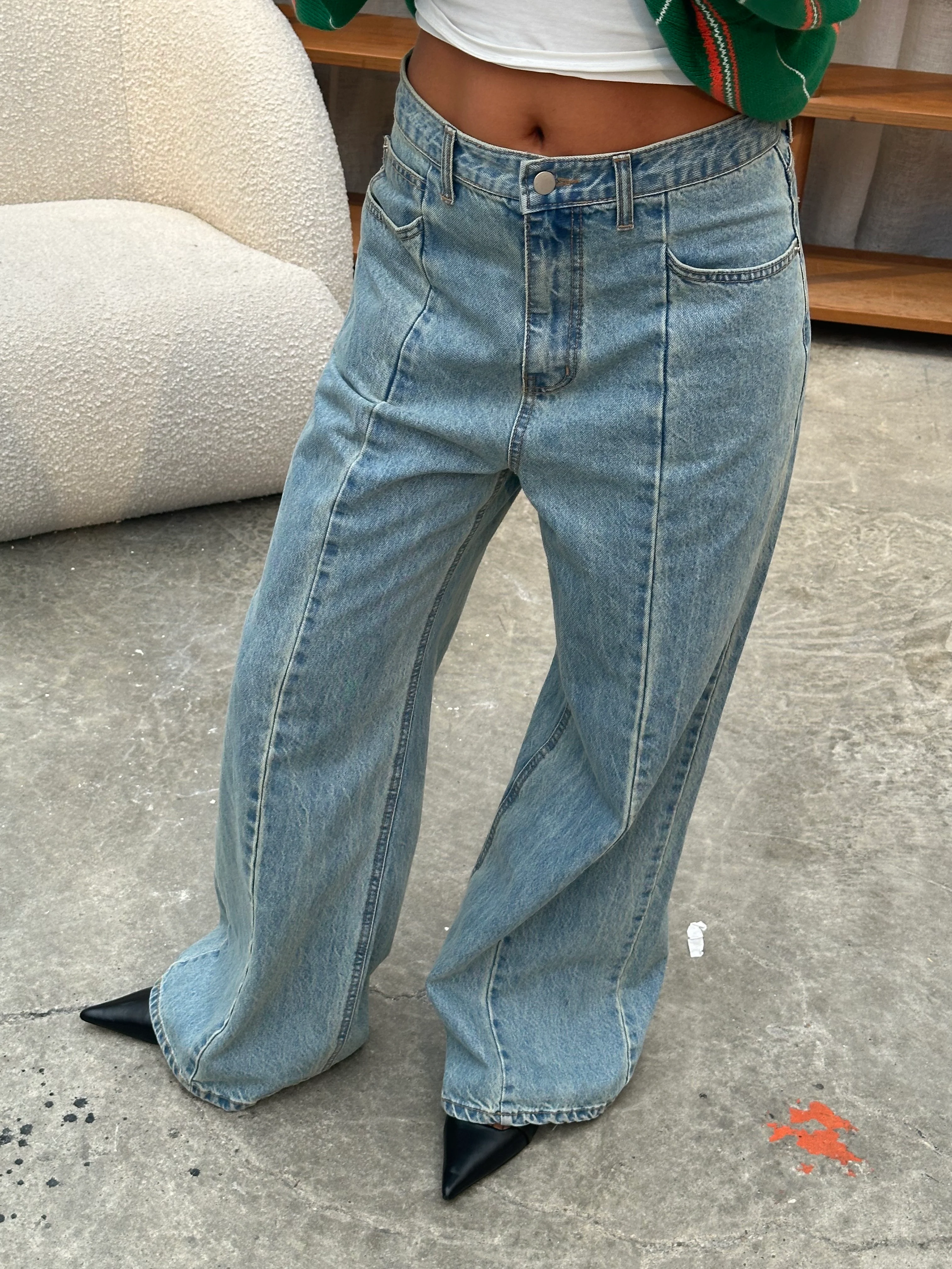 Flared Seam Detail Jeans Light Blue - Image 4