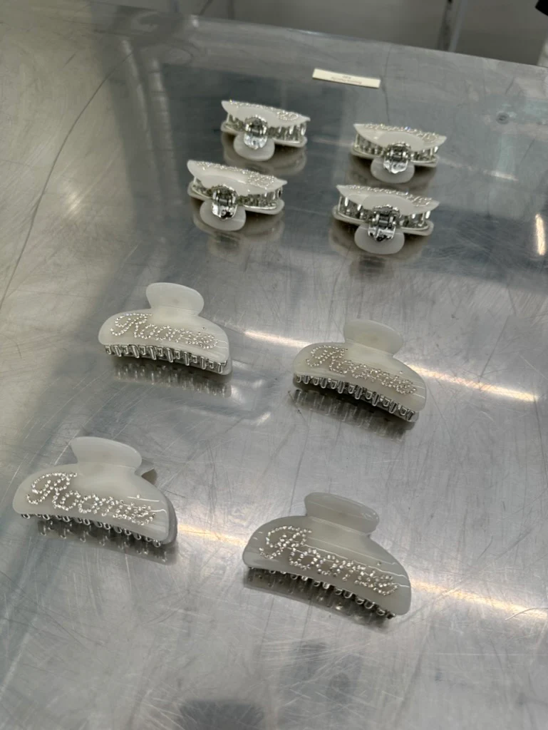 Roomie Hairclip - Image 7