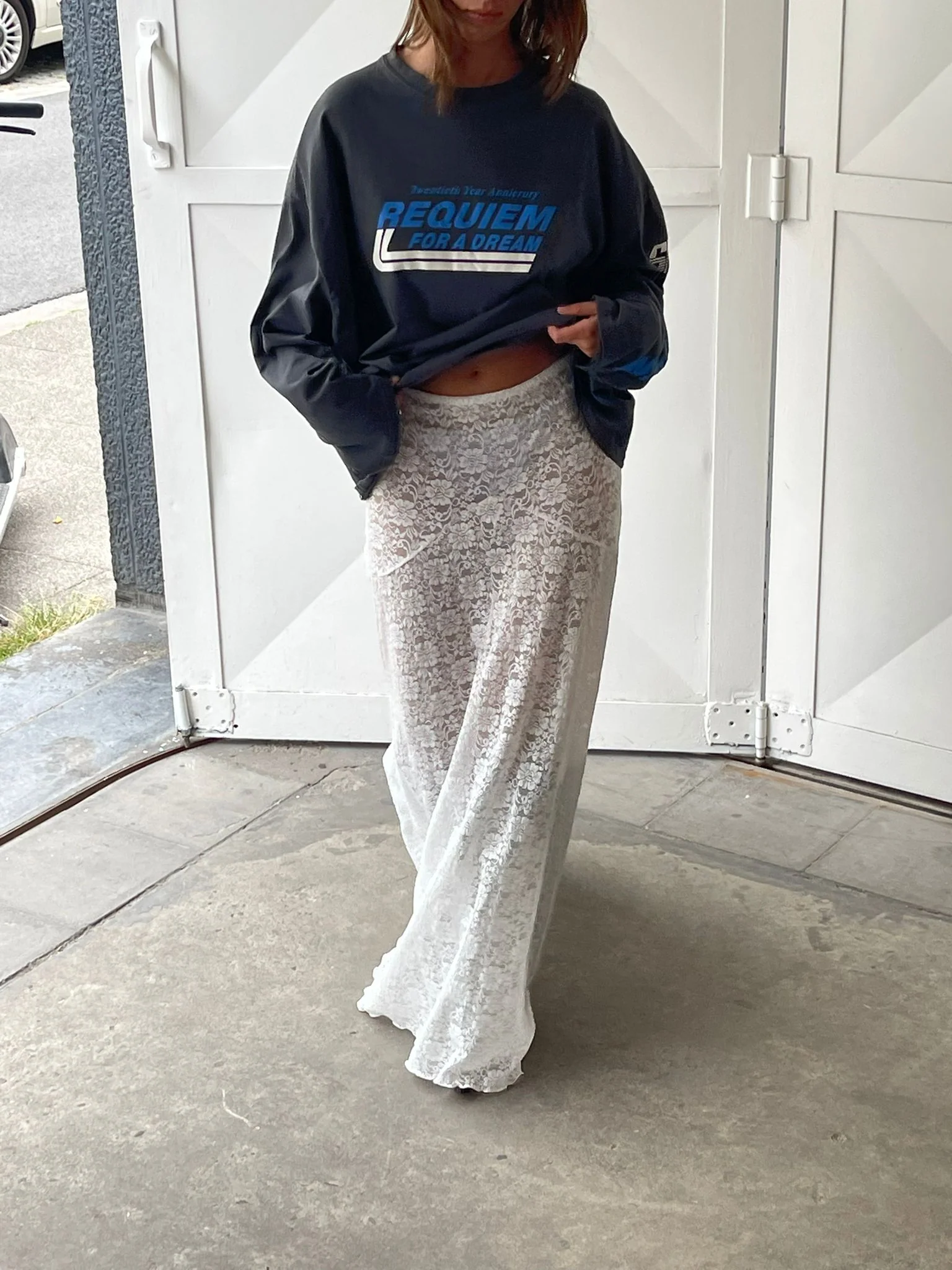 Long Lace Skirt White - Image 12