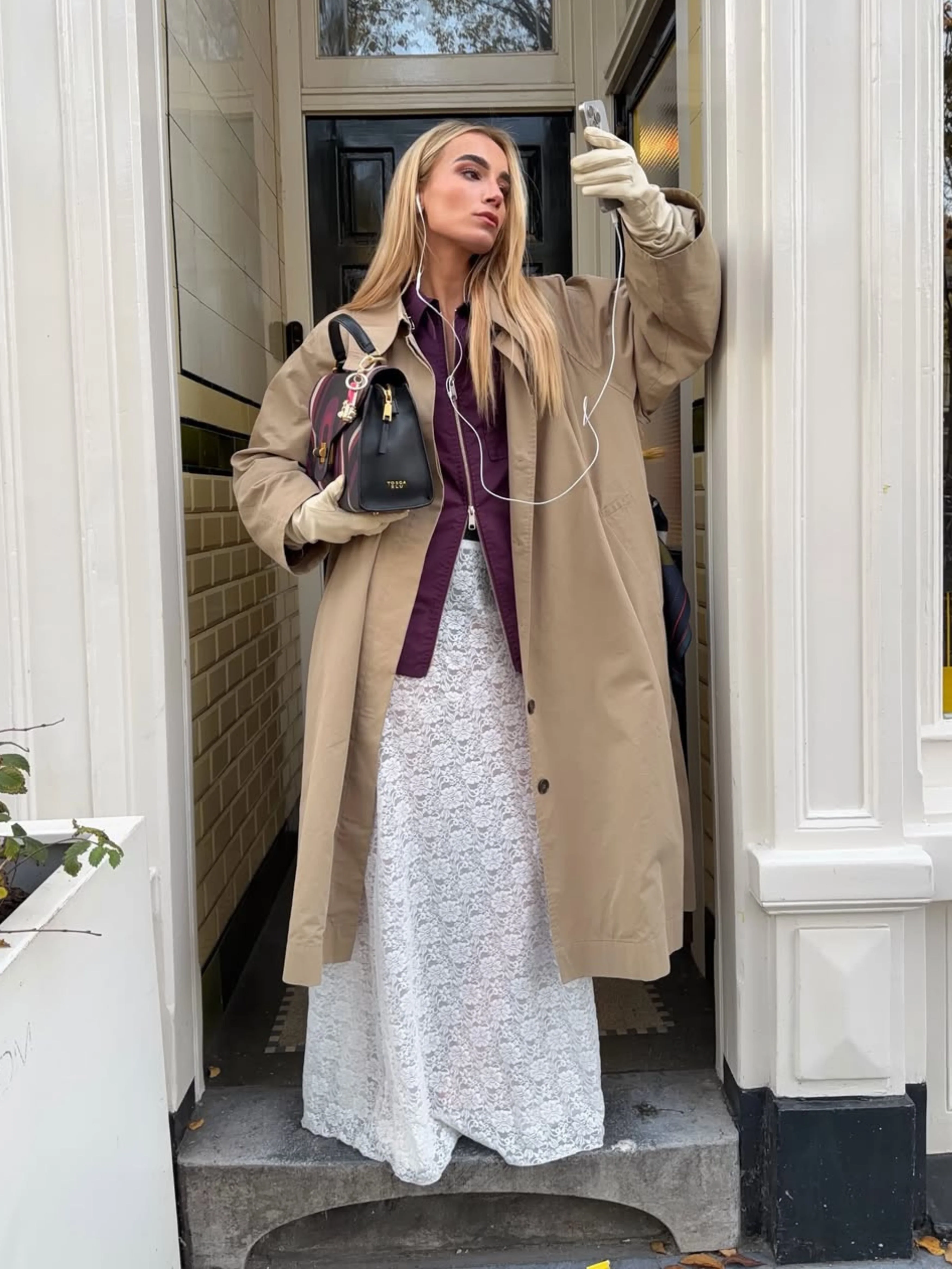 Long Lace Skirt White - Image 3