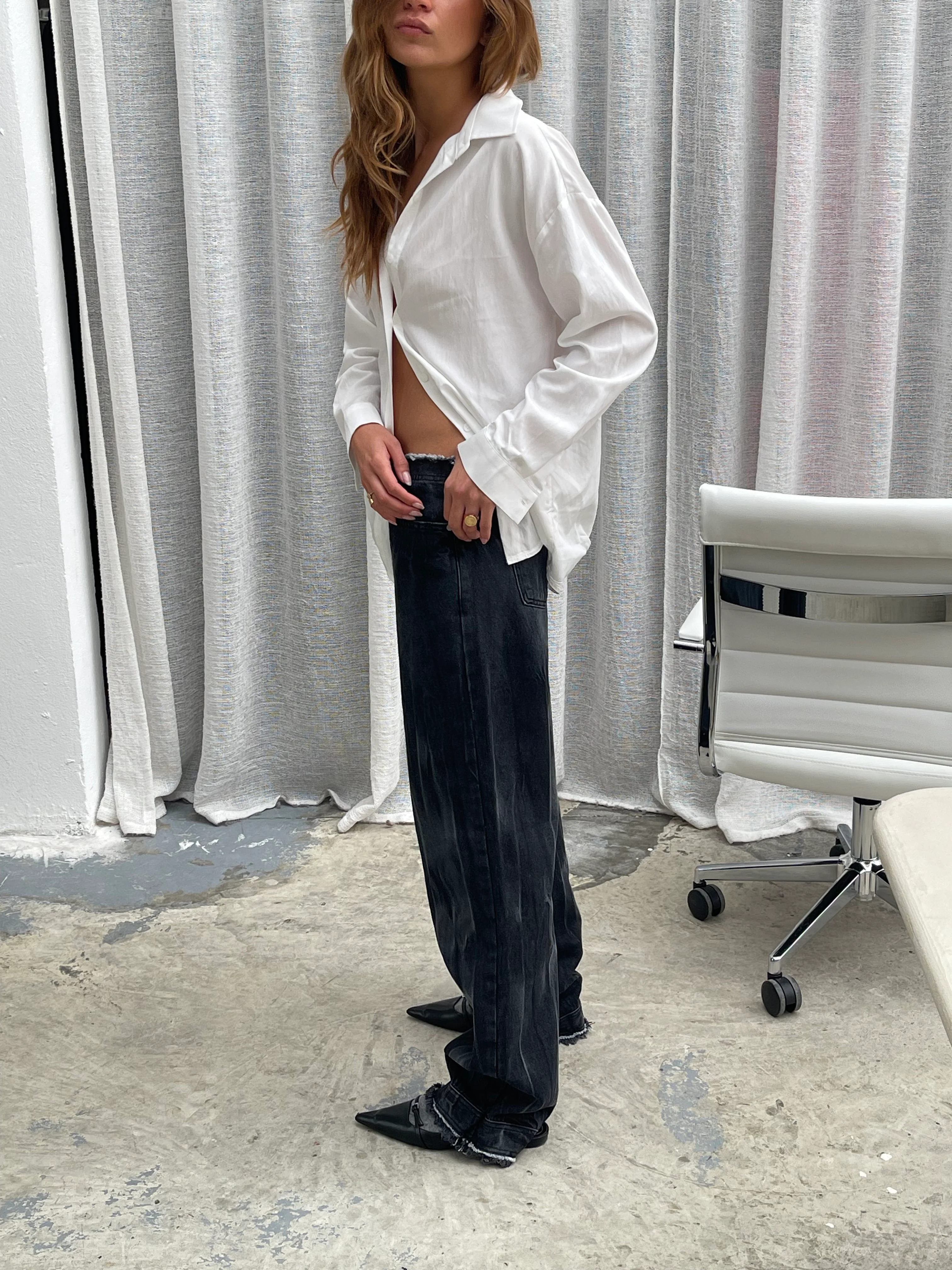 Low Rise Jeans Faded Black - Image 5