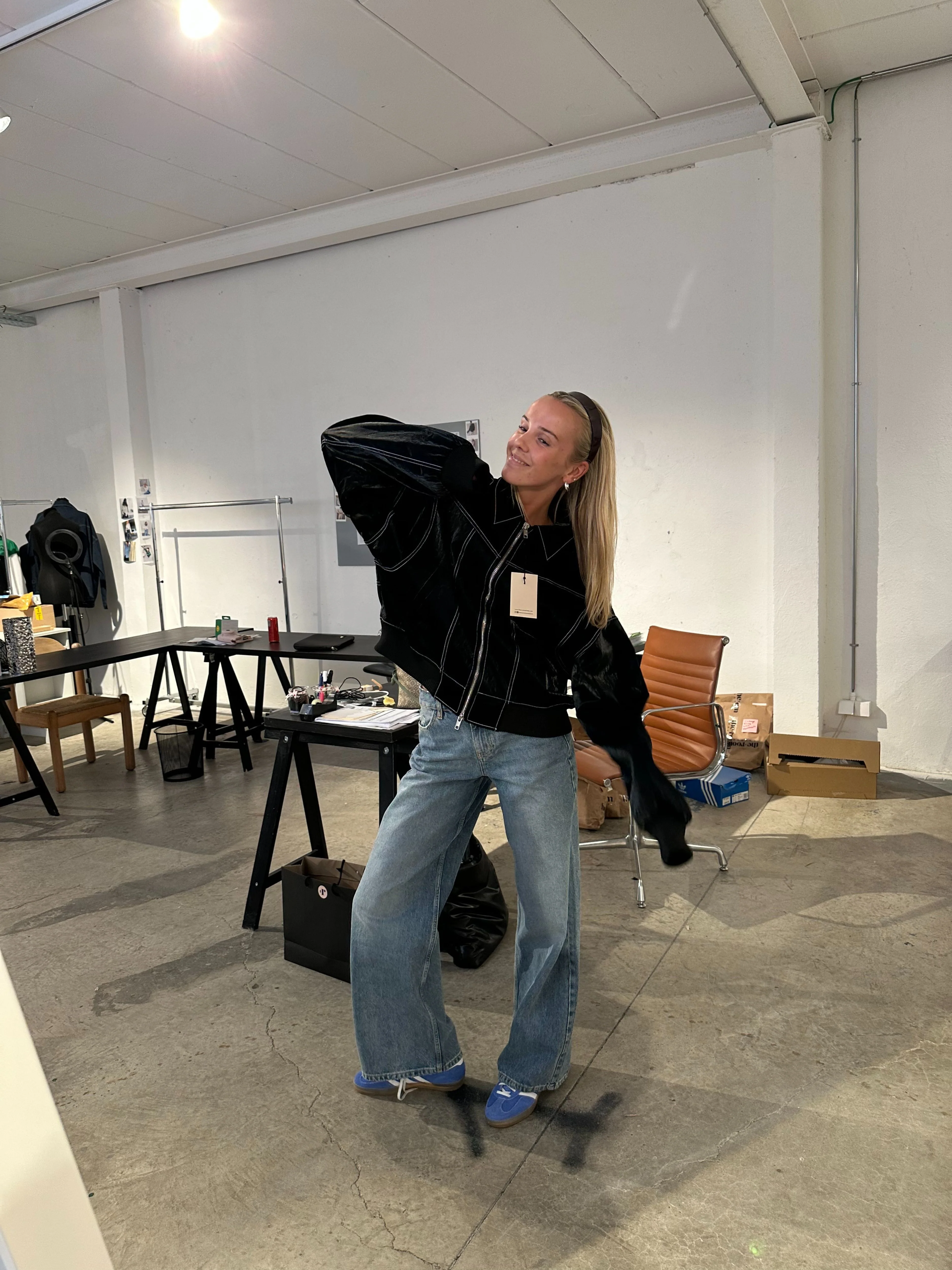 Oversized Contrast Stitch Jacket Black - Image 4