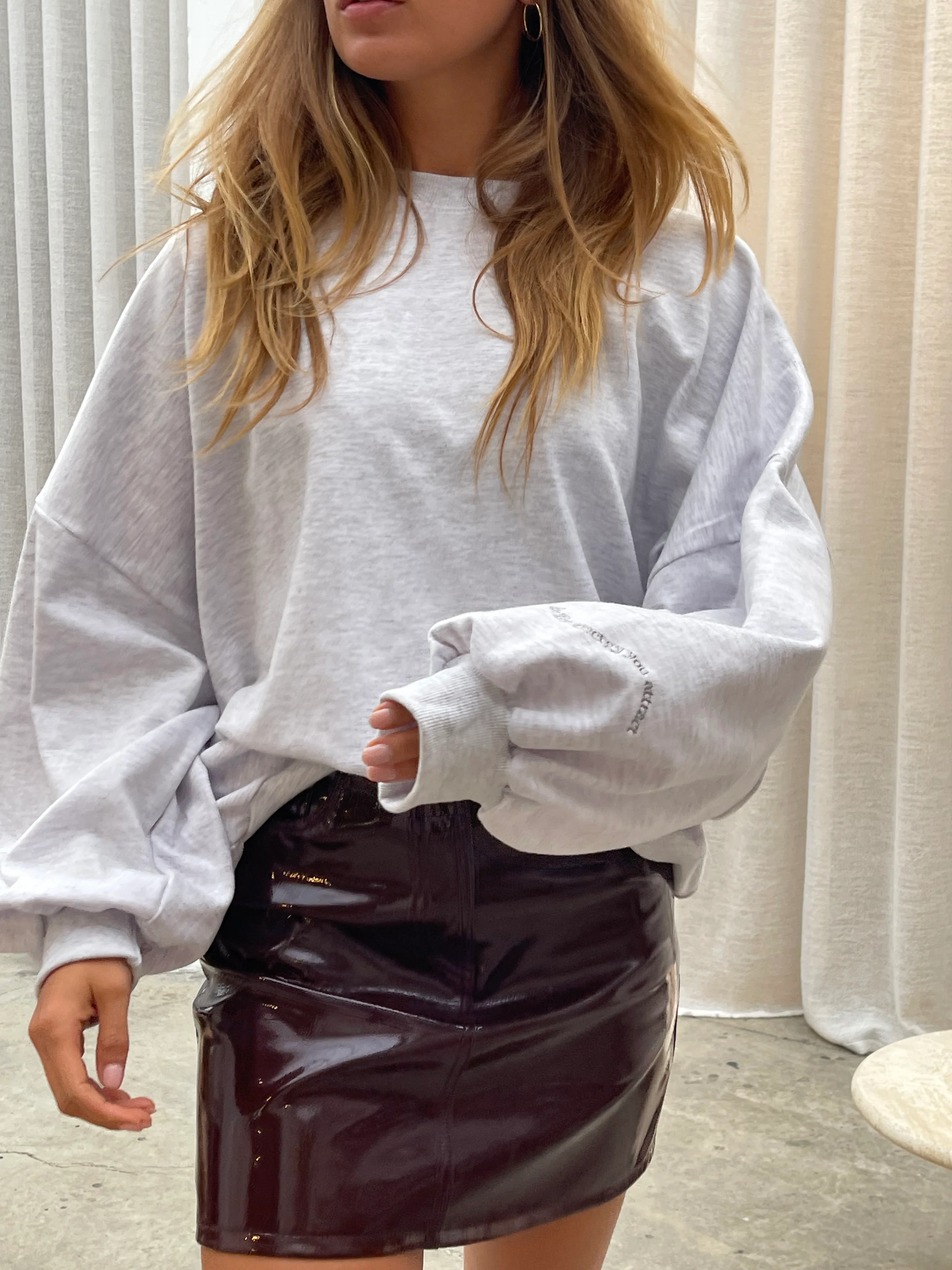 Oversized Lightweight Sweater Light Grey - Image 4