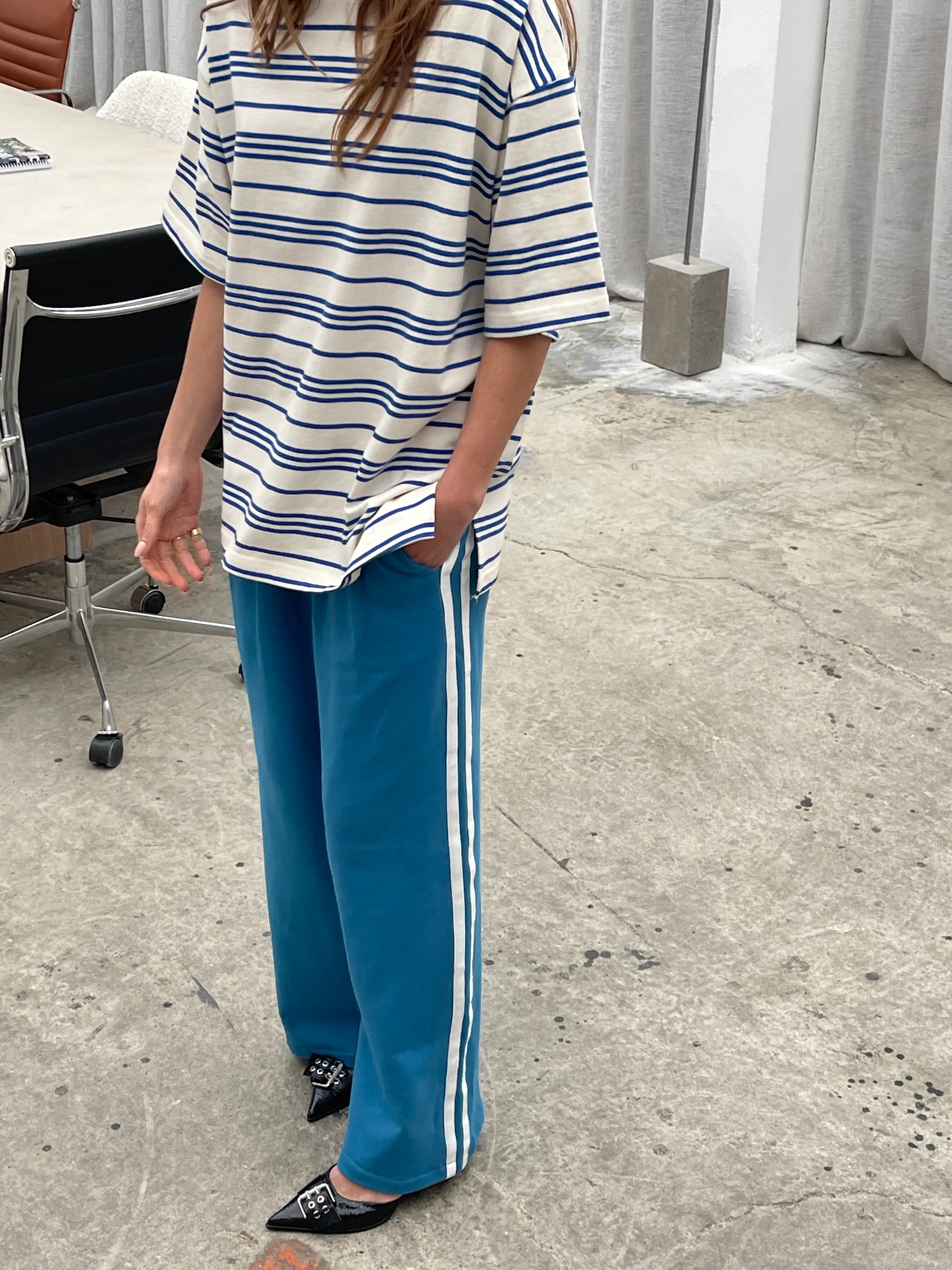 Oversized Striped Round Neck Tee Ivory - Image 6