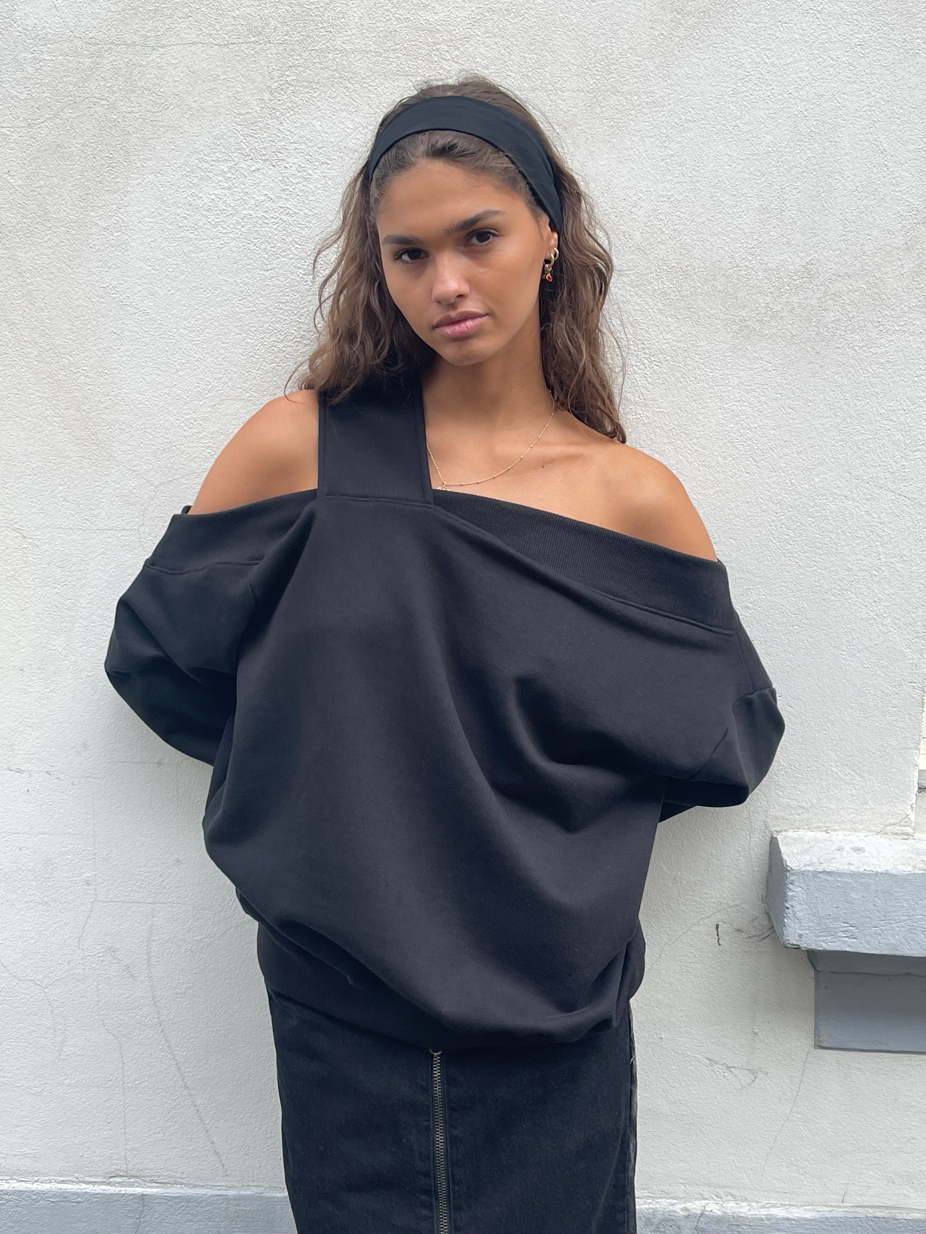 Unbalanced Sweater Black - Image 5