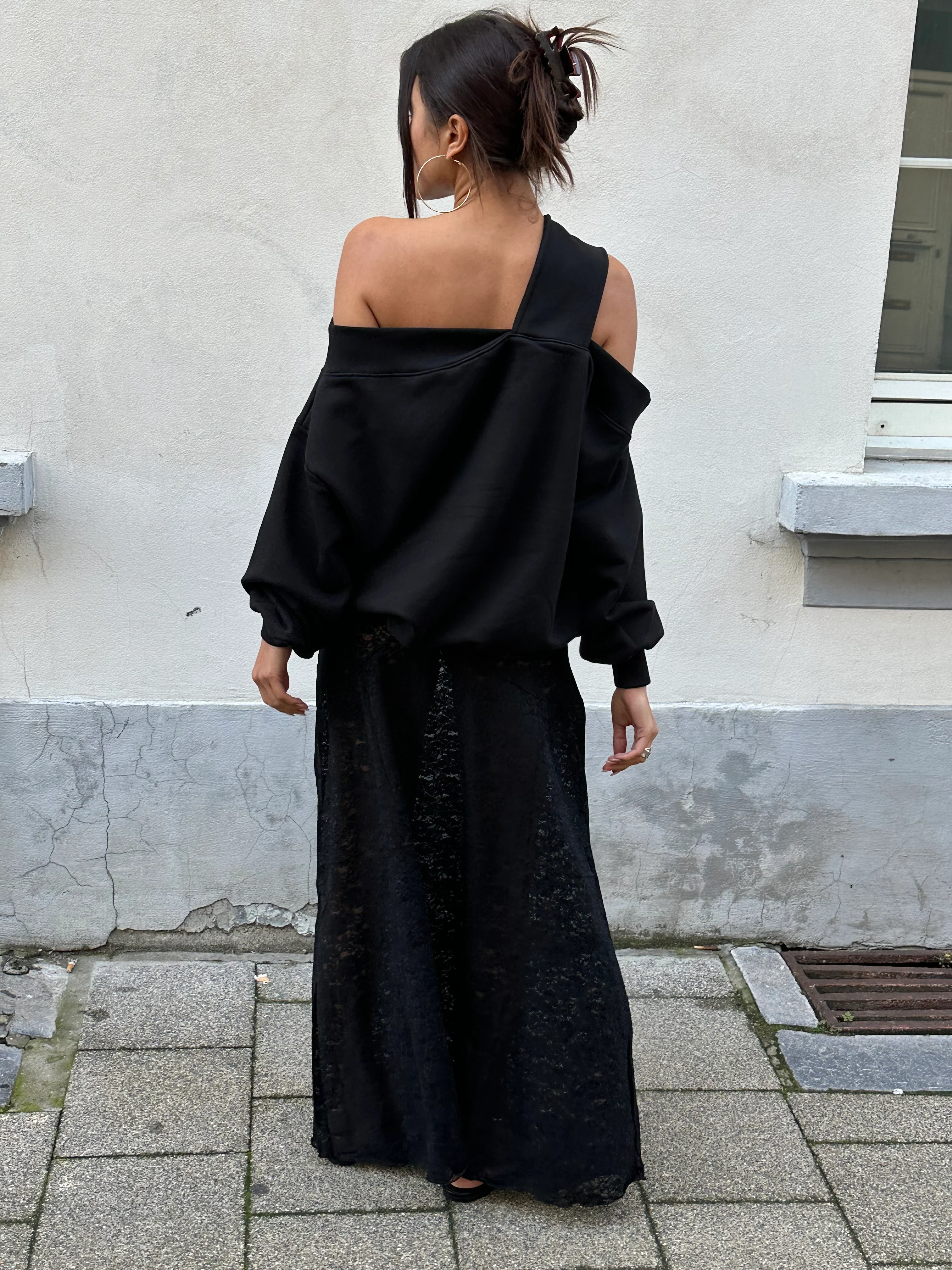 Unbalanced Sweater Black - Image 9